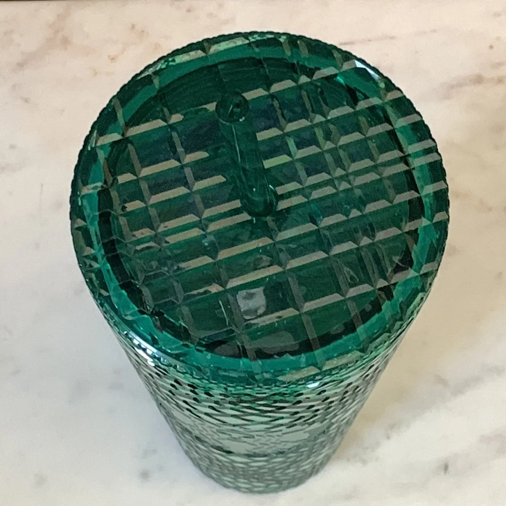 Starbucks 2021 Winter Jeweled Venti Tumbler Cold Cup 24 oz.